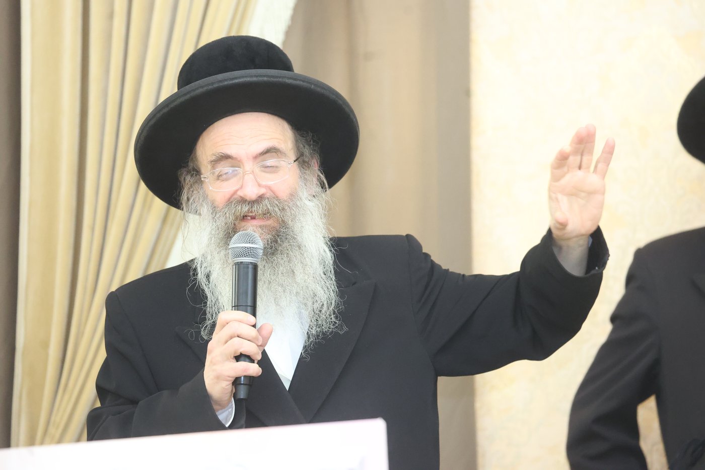 מעמד אדירי התורה בסערט ויזניץ