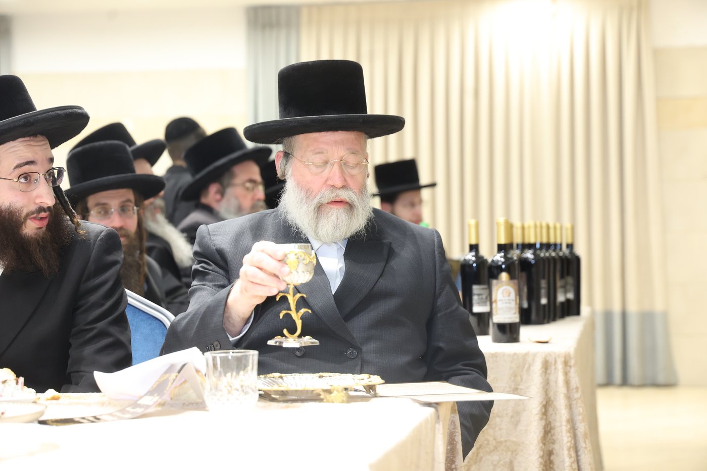 מעמד אדירי התורה בסערט ויזניץ