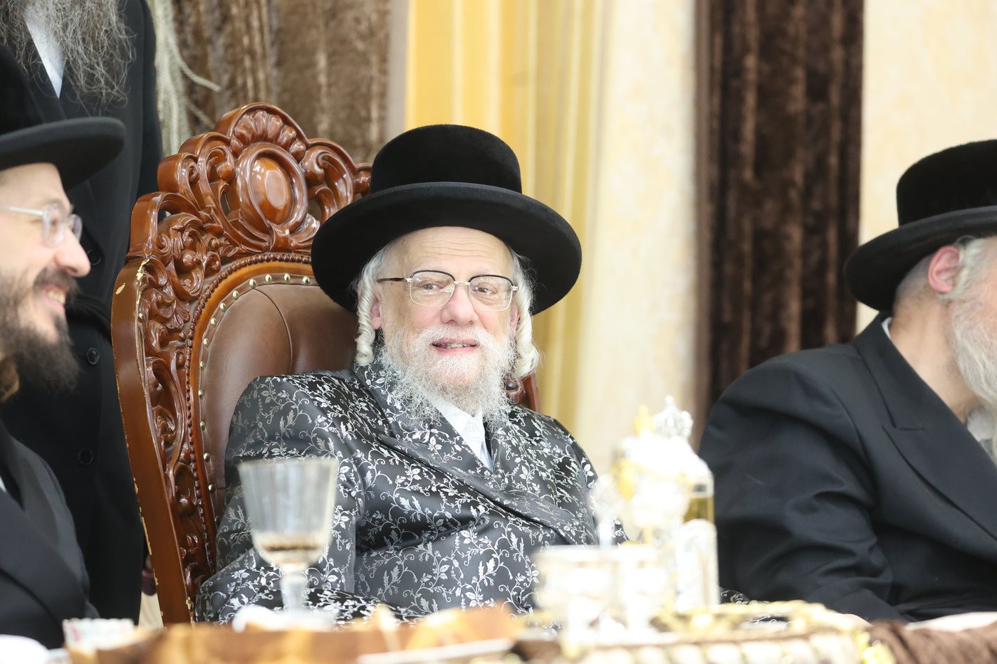 מעמד אדירי התורה בסערט ויזניץ