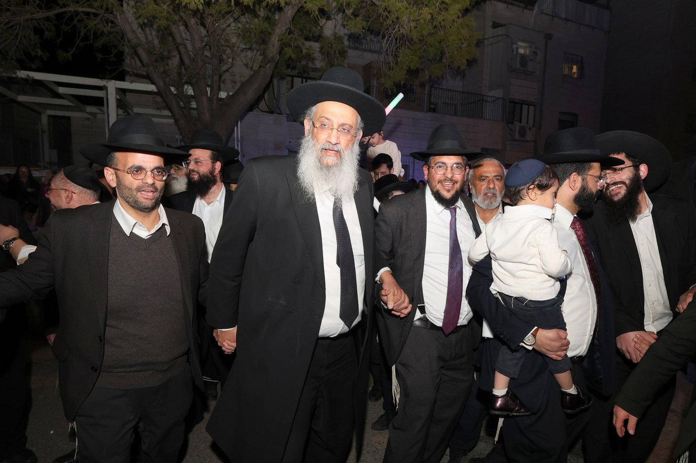 הכנסת ספר התורה בביתר