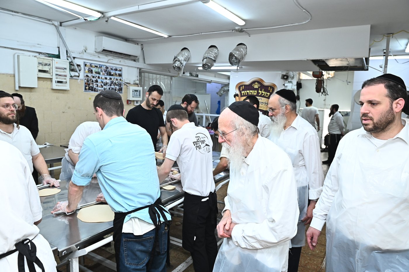 הגר"ש גלאי באפיית מצות