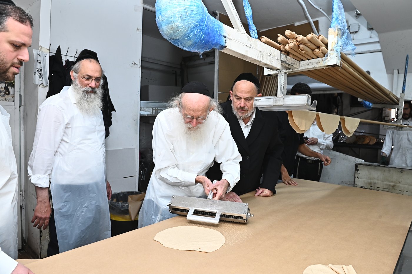 הגר"ש גלאי באפיית מצות