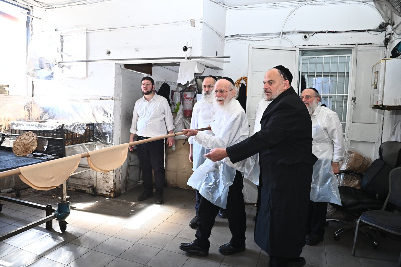 הגר"ש גלאי באפיית מצות