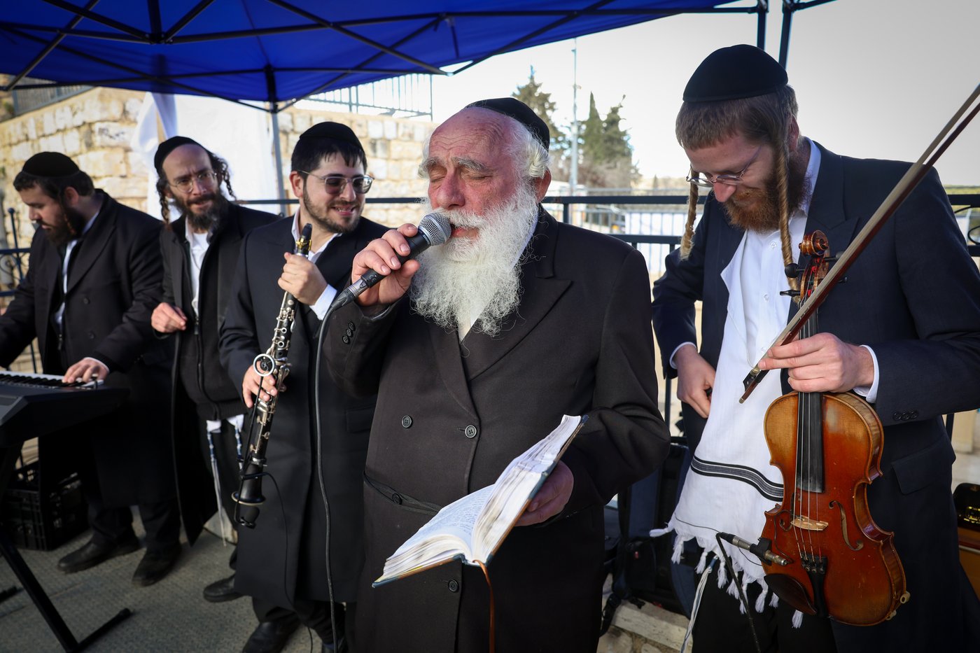 ז' באדר בציון הרשב"י במירון