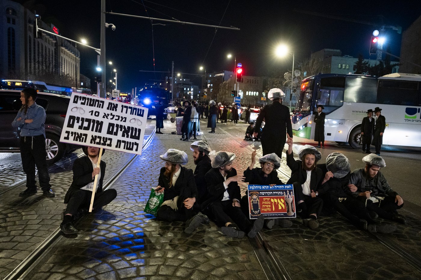 ההפגנות בירושלים, הלילה