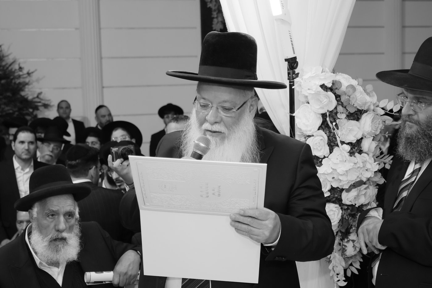 שמחת נישואי נכדת הגר"מ מאזוז 