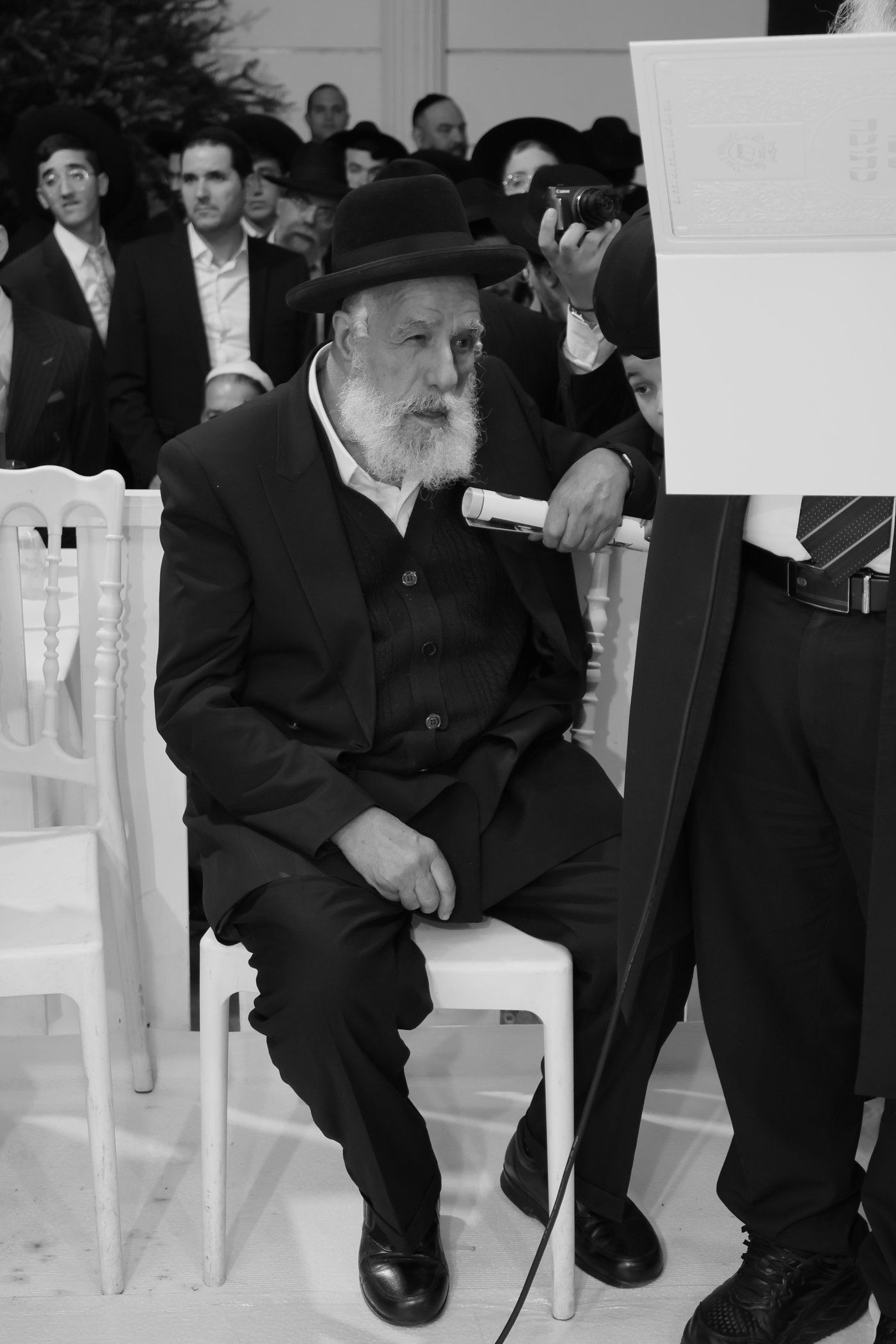 שמחת נישואי נכדת הגר"מ מאזוז 