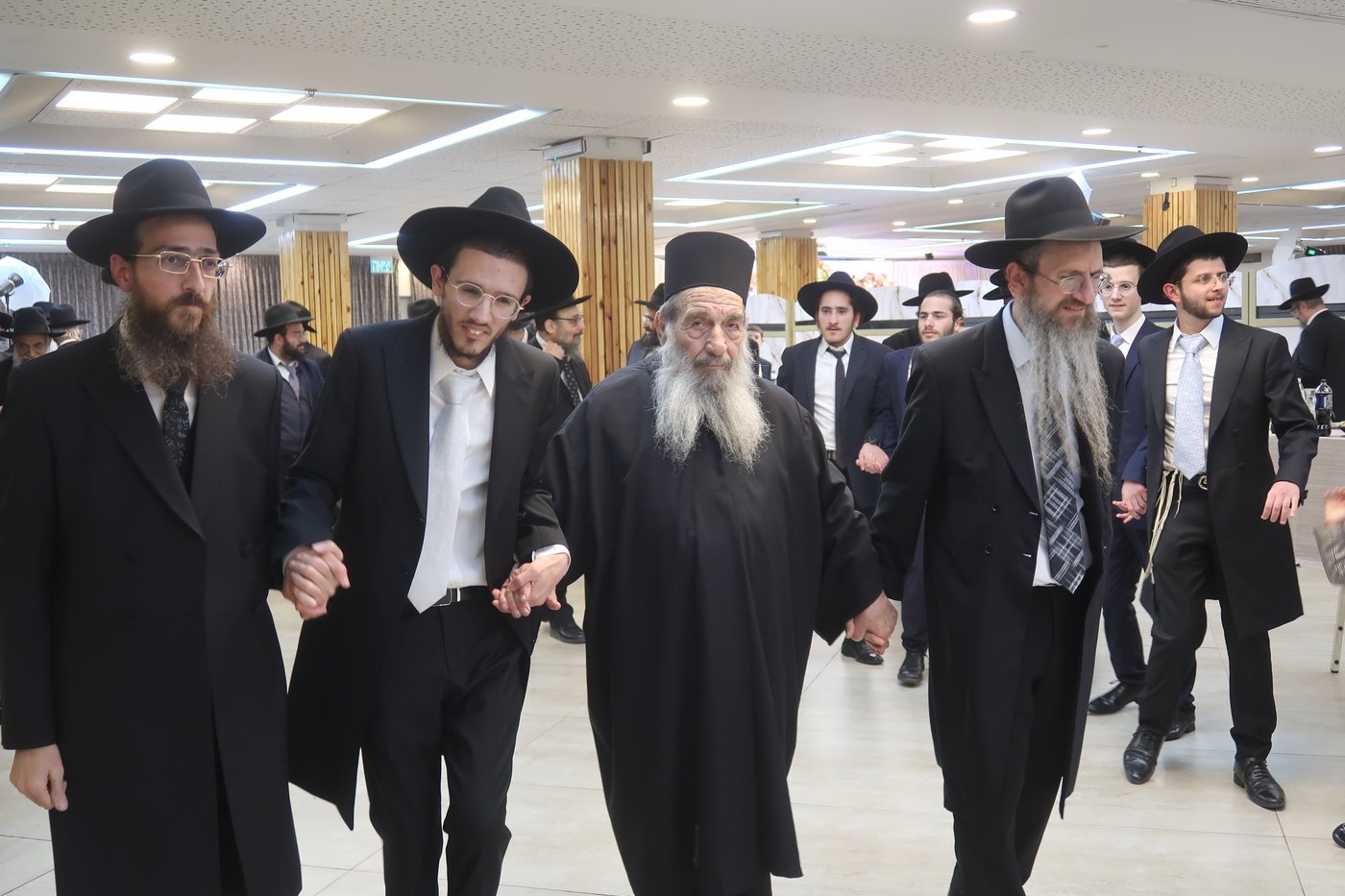 נישואי נכד הגאון רבי ניסים בן שמעון