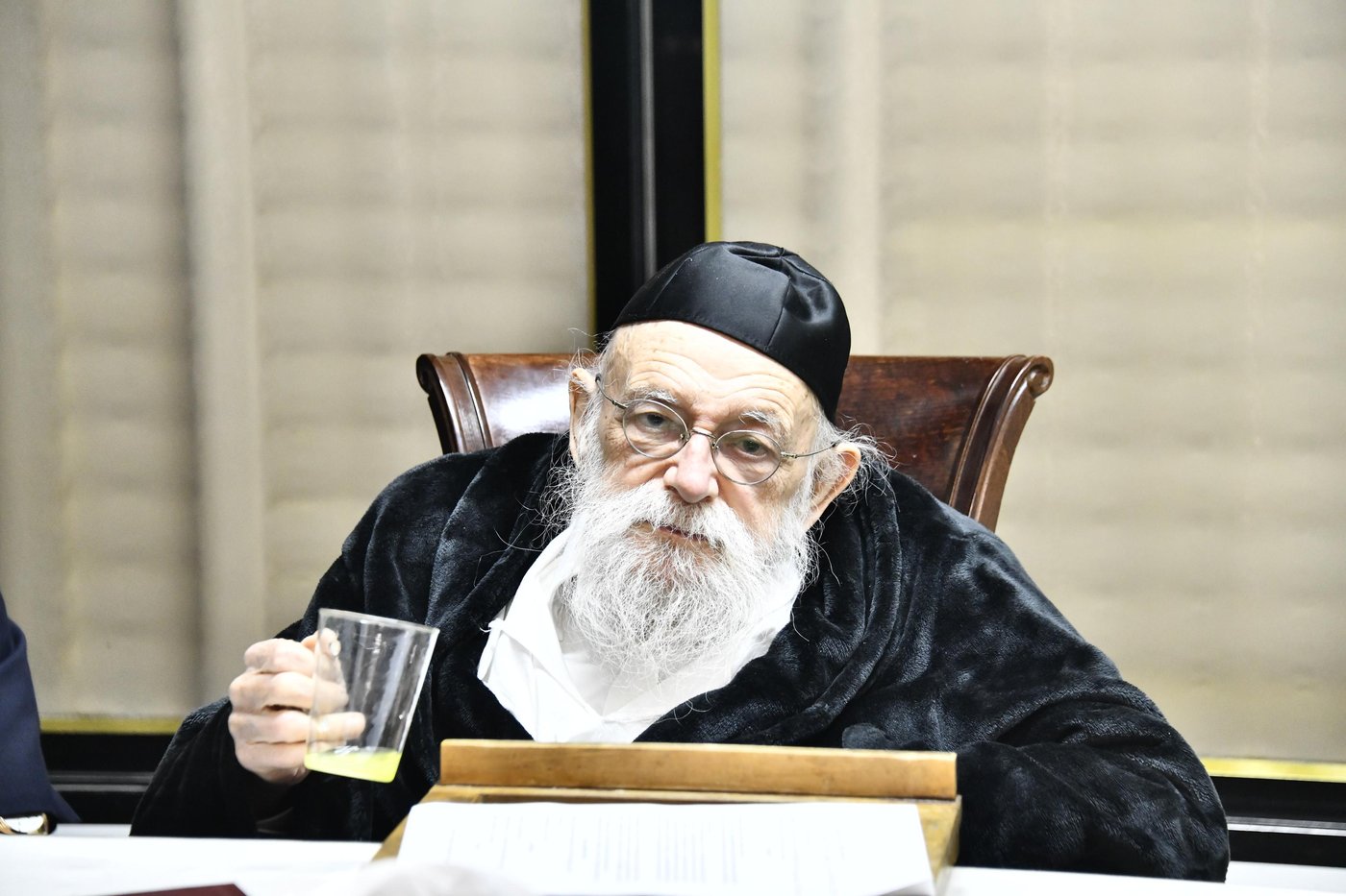 הגר"מ גריינמן במסירת השיעור