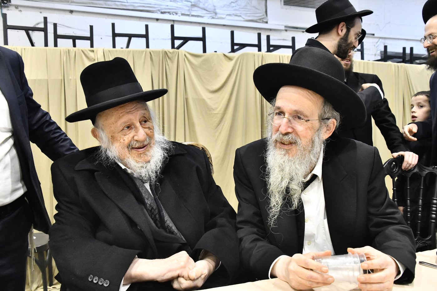 שמחת נישואי נכד הגרב"ד פוברסקי