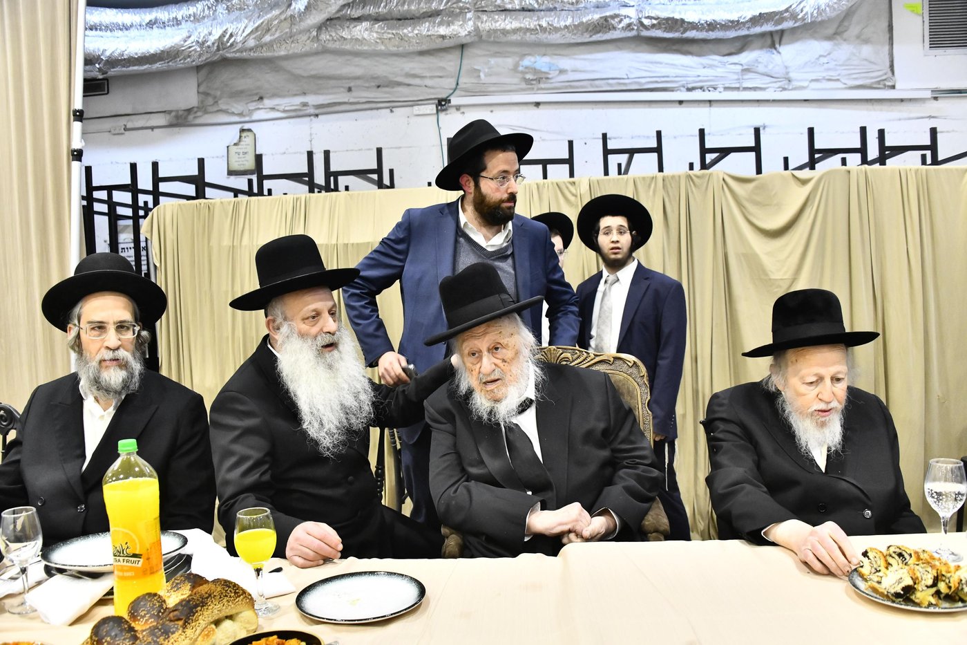 שמחת נישואי נכד הגרב"ד פוברסקי