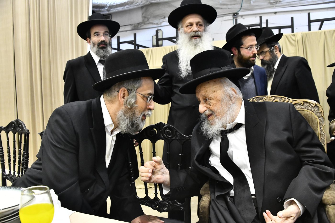 שמחת נישואי נכד הגרב"ד פוברסקי