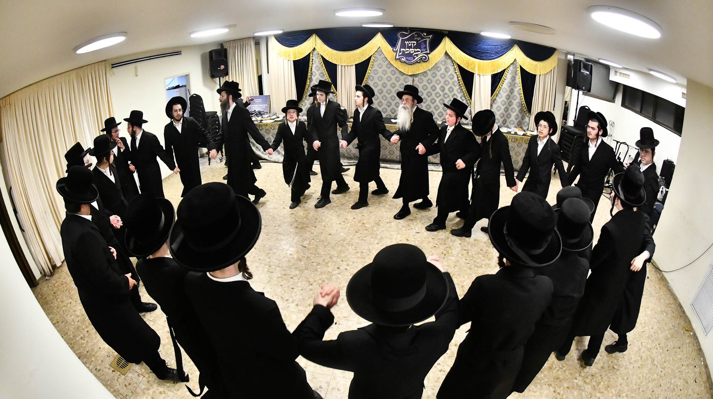 מעמד כבוד התורה בזוטשקא אמסנא