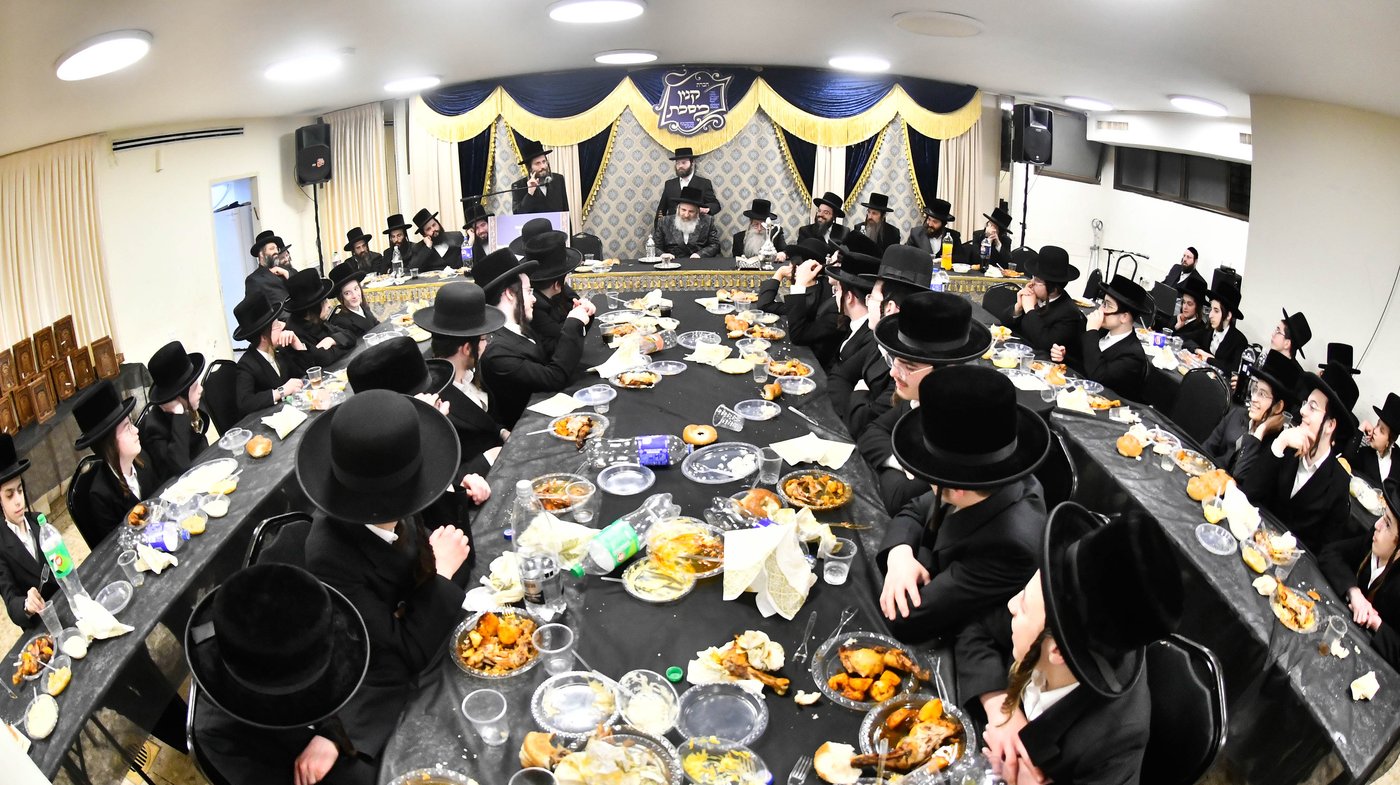 מעמד כבוד התורה בזוטשקא אמסנא