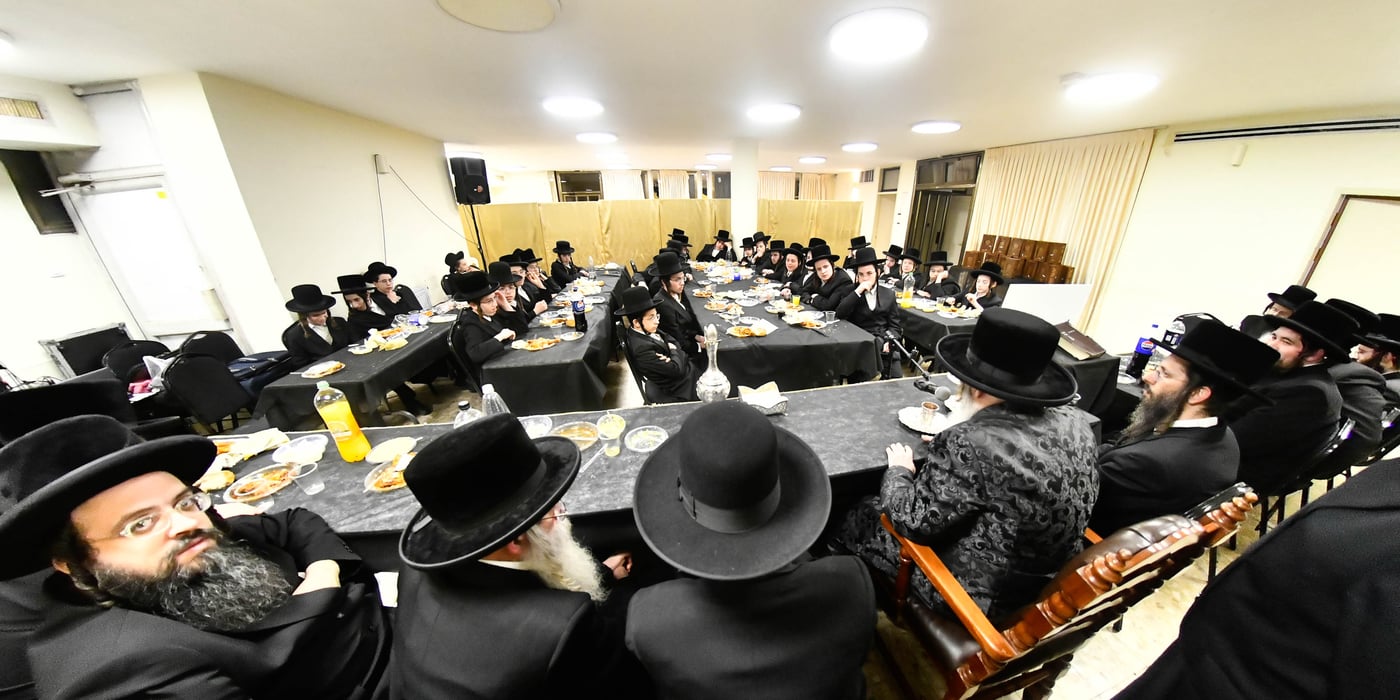 מעמד כבוד התורה בזוטשקא אמסנא