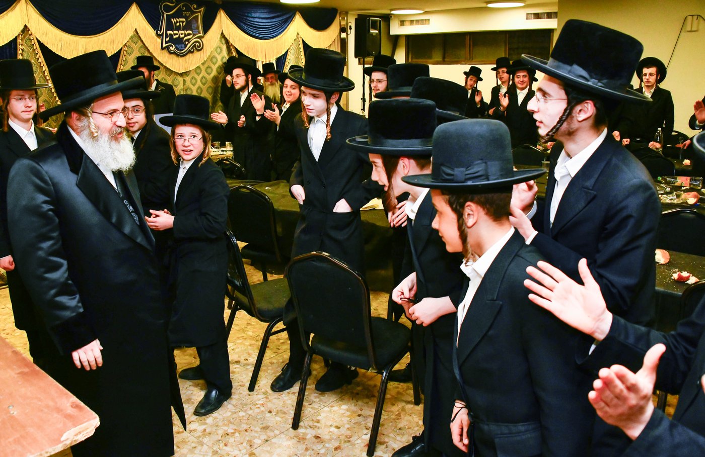 מעמד כבוד התורה בזוטשקא אמסנא