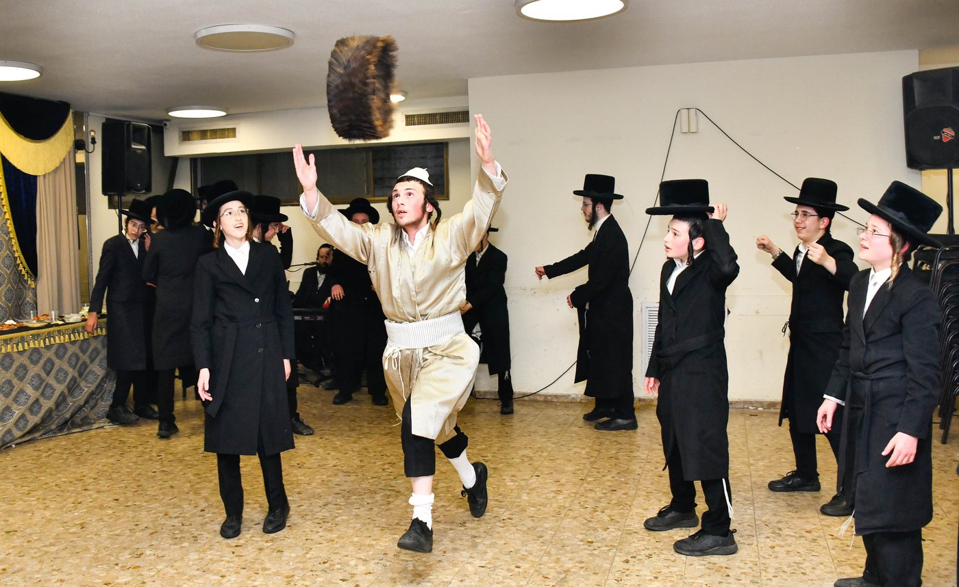 מעמד כבוד התורה בזוטשקא אמסנא