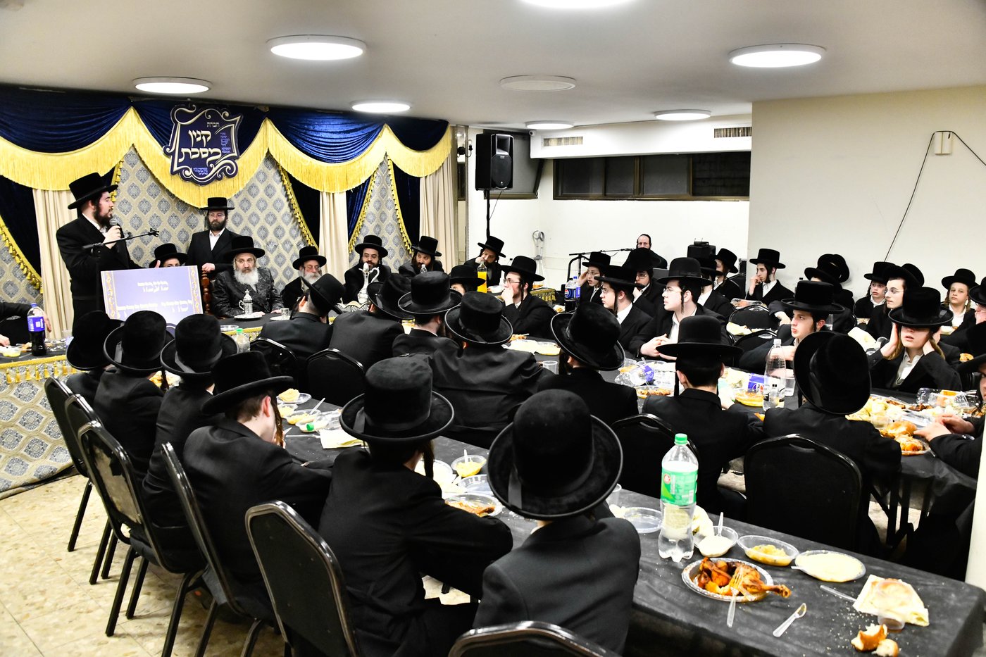 מעמד כבוד התורה בזוטשקא אמסנא