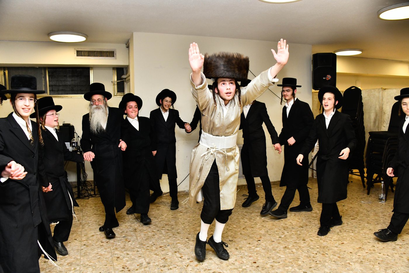 מעמד כבוד התורה בזוטשקא אמסנא