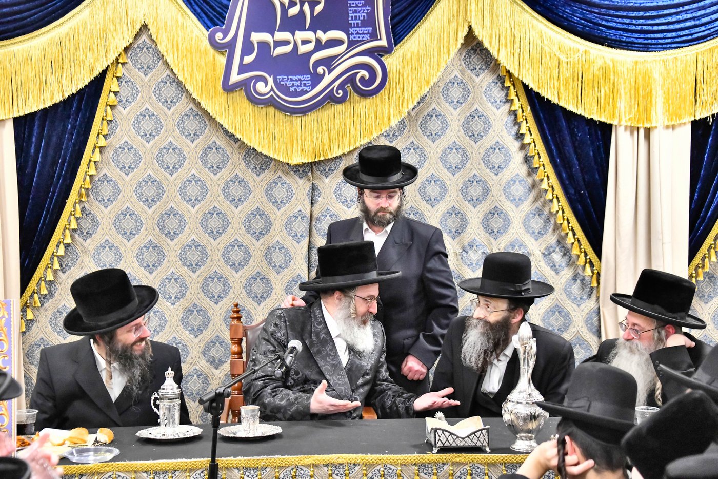 מעמד כבוד התורה בזוטשקא אמסנא