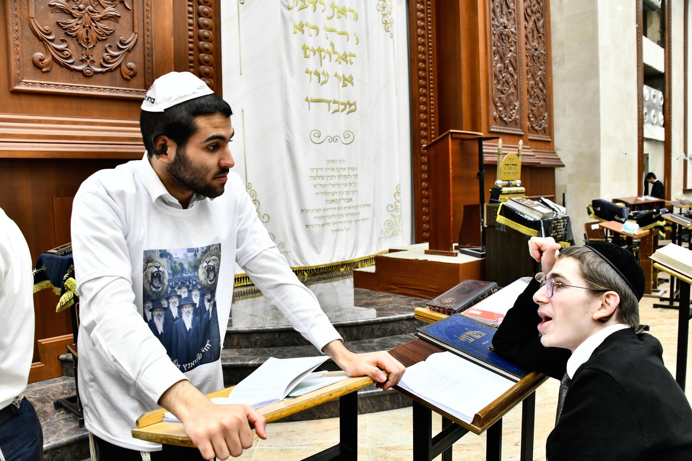 ליל פורים בישיבת בית מדרש עליון