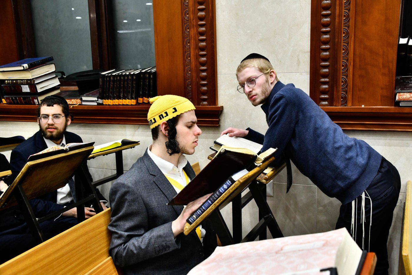 ליל פורים בישיבת בית מדרש עליון