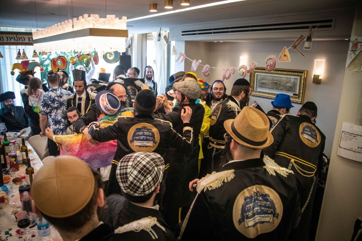 אווירת חג הפורים בביתר עילית