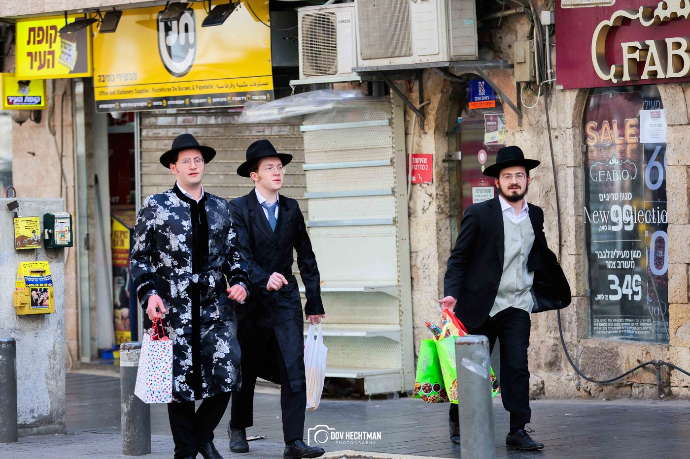 אווירת חג הפורים בירושלים