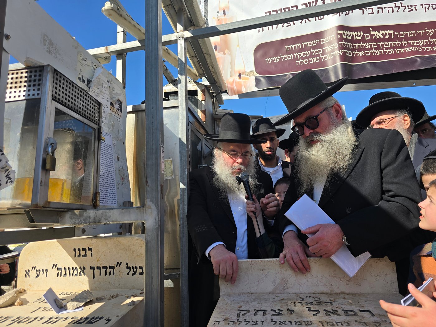 עליה לציון של הגר"ח קנייבסקי זצ"ל