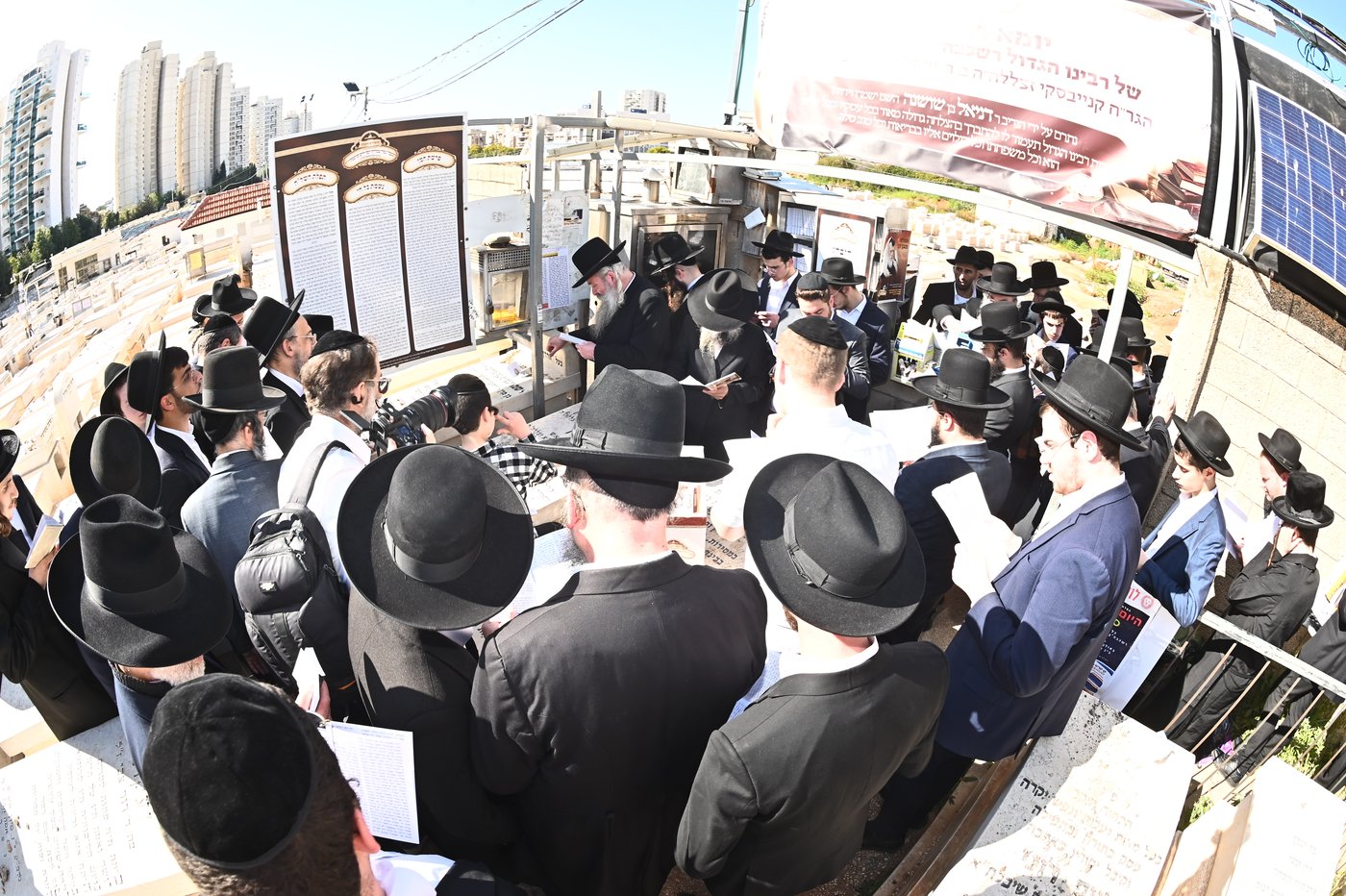 עליה לציון של הגר"ח קנייבסקי זצ"ל