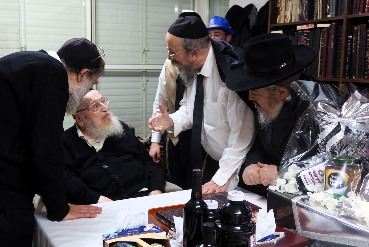 פורים בצל הגרמ"צ ברגמן 