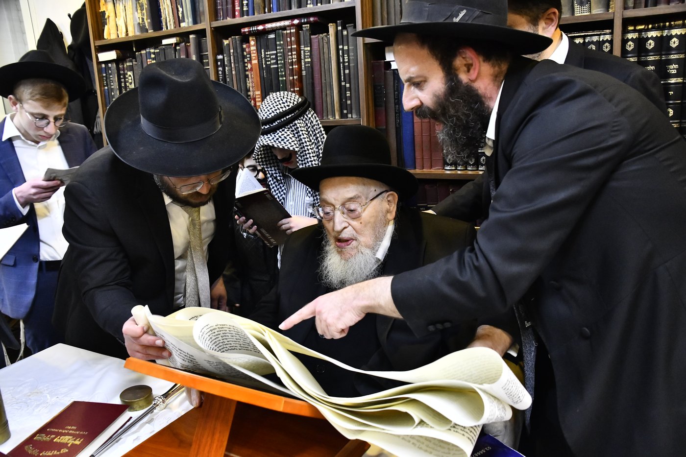 פורים בצל הגרמ"צ ברגמן 