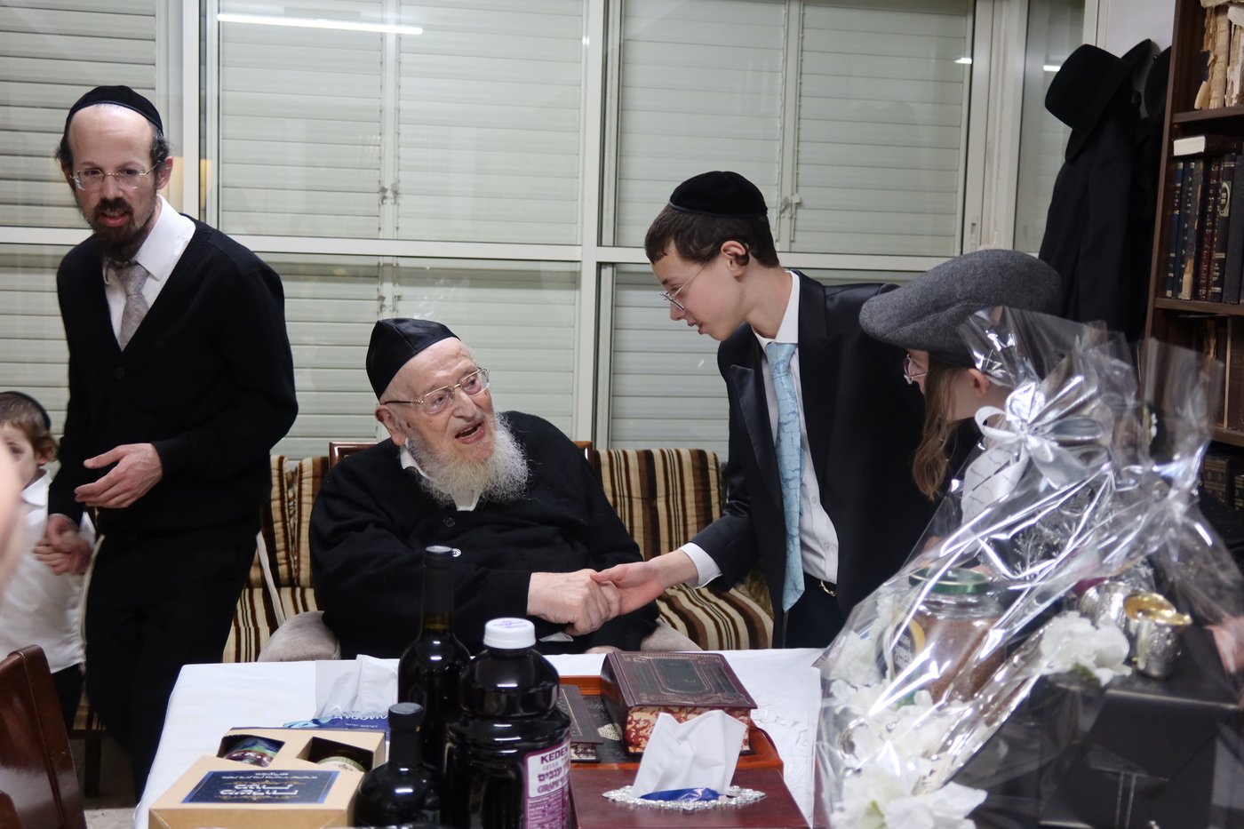 פורים בצל הגרמ"צ ברגמן 