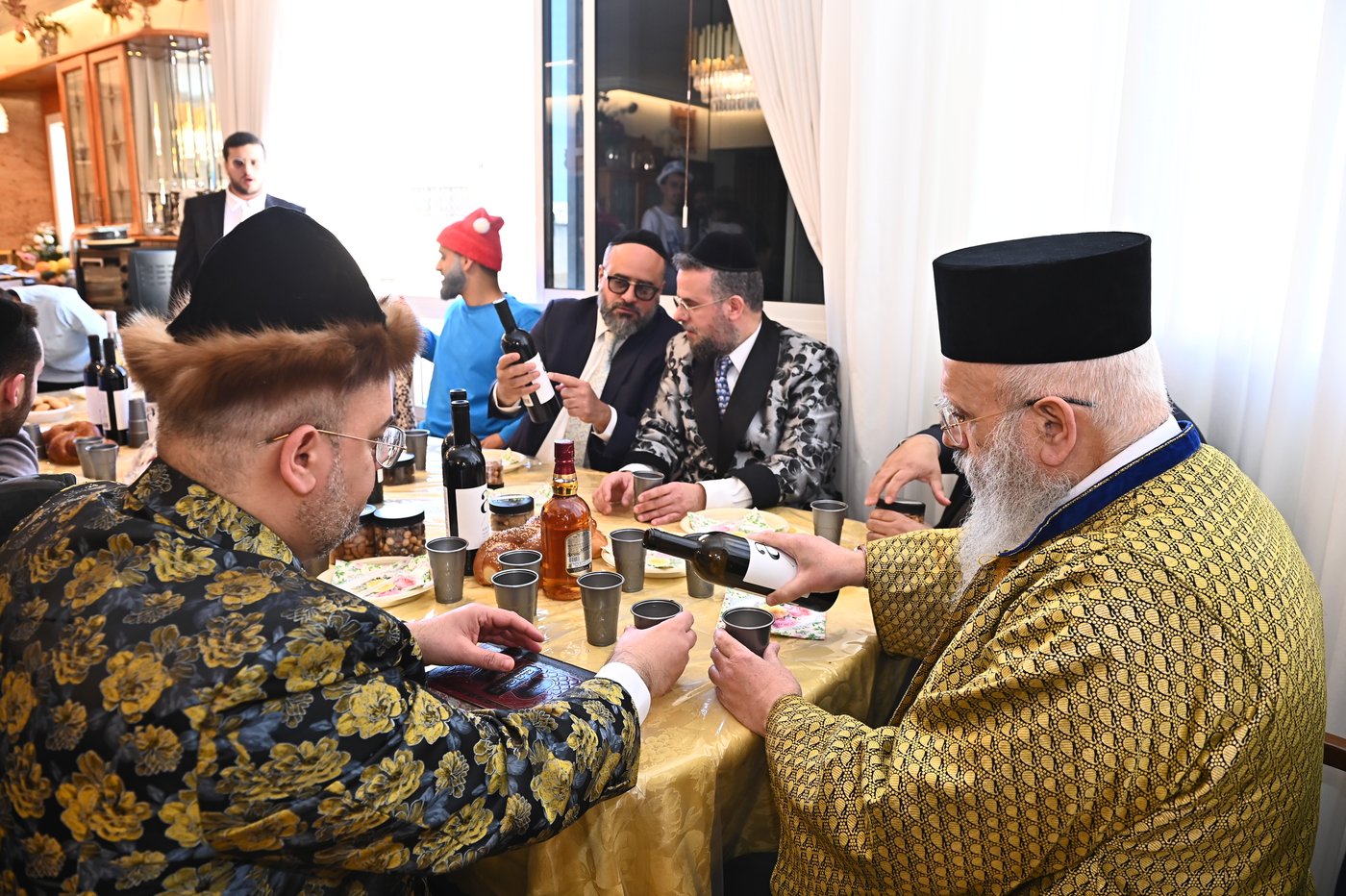 הגר"נ זכריהו בפורים