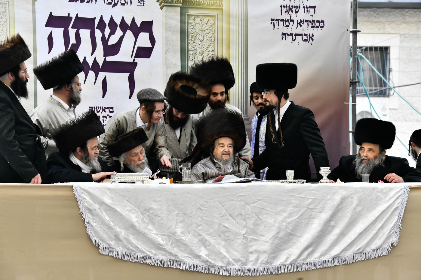 פורים בצל הגה"צ רבי יעקב מאיר שכטר