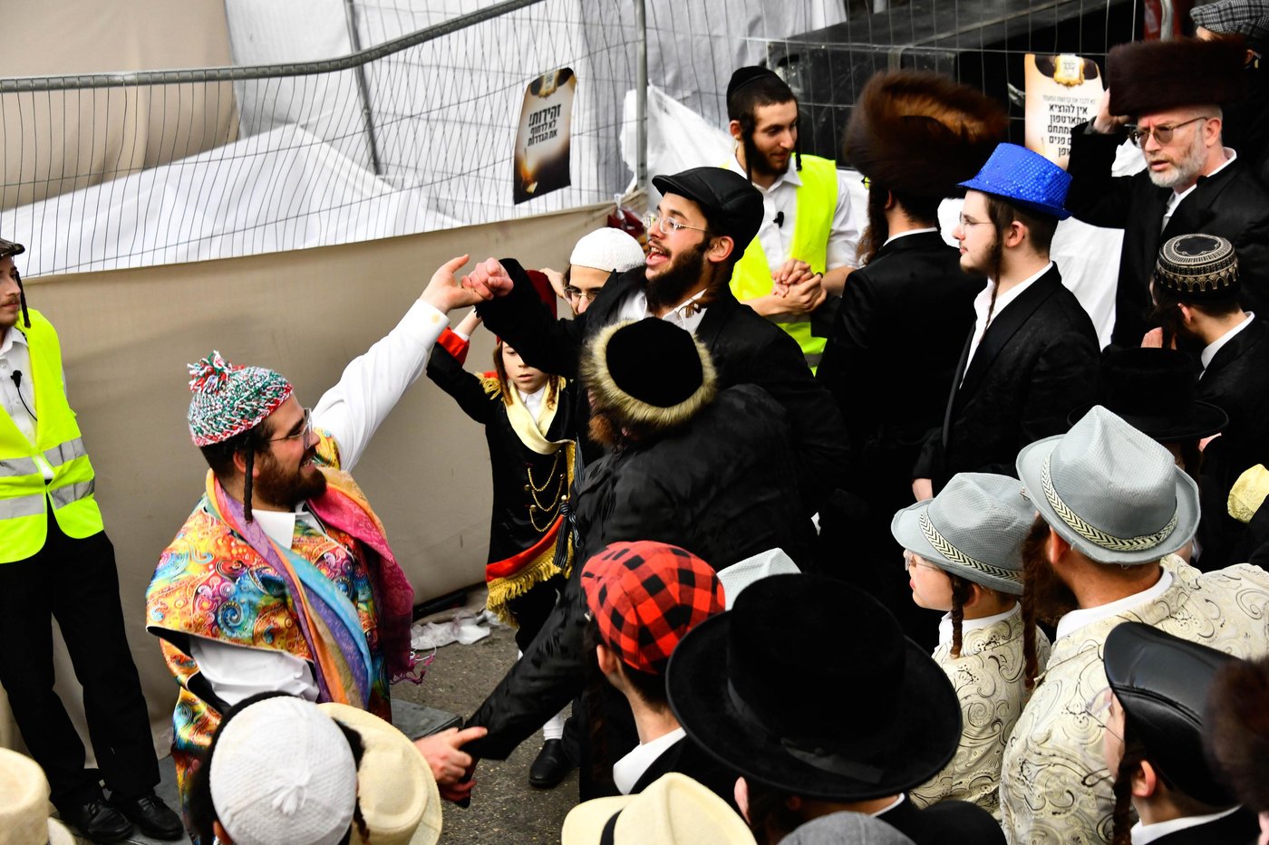 פורים בצל הגה"צ רבי יעקב מאיר שכטר