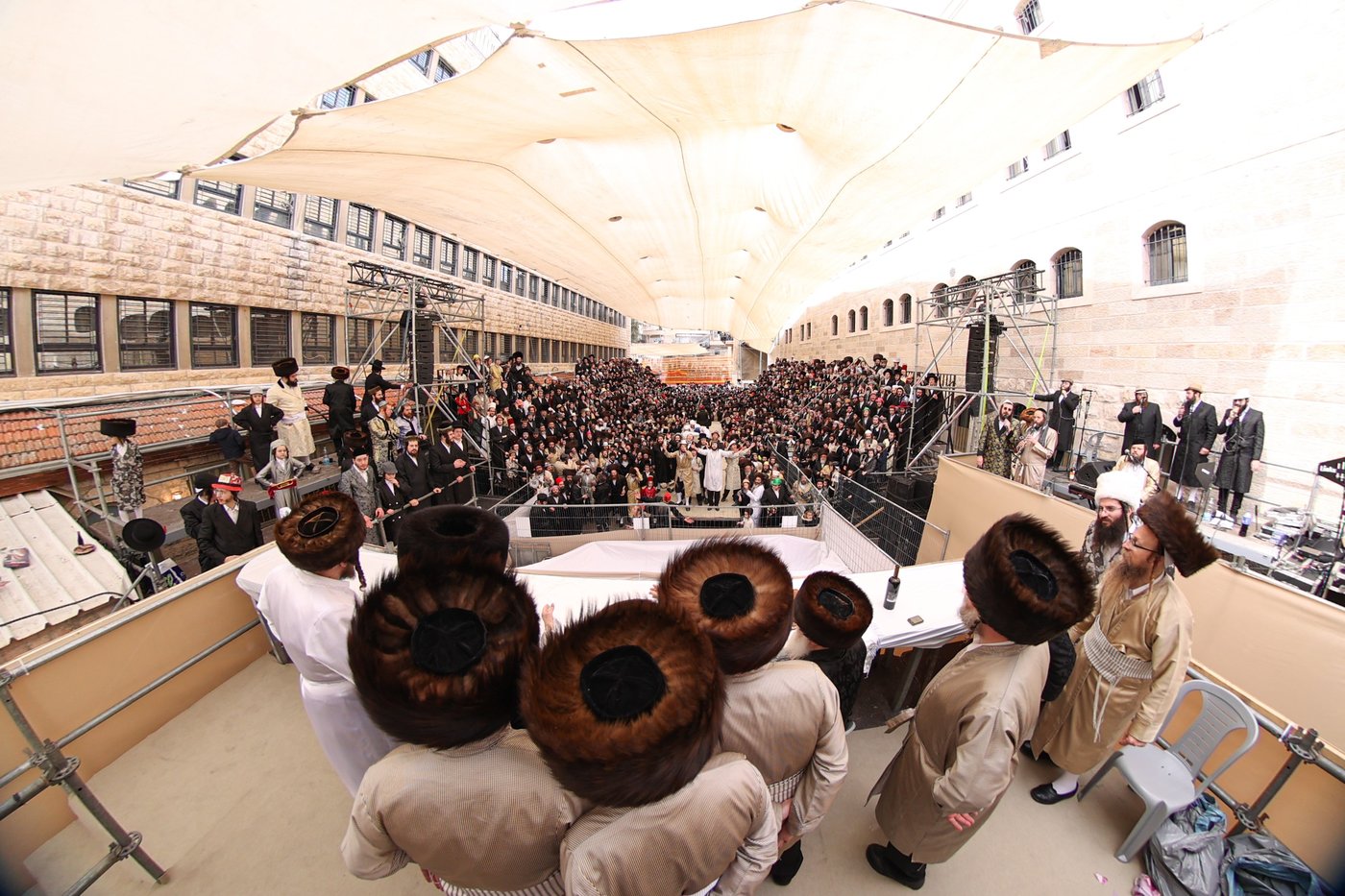 פורים בצל הגה"צ רבי יעקב מאיר שכטר