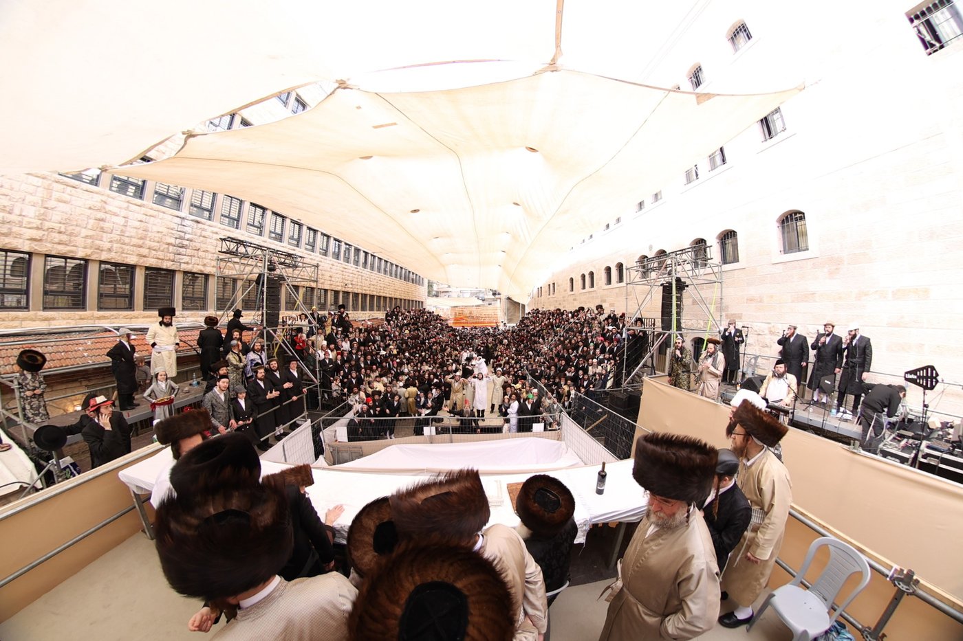 פורים בצל הגה"צ רבי יעקב מאיר שכטר