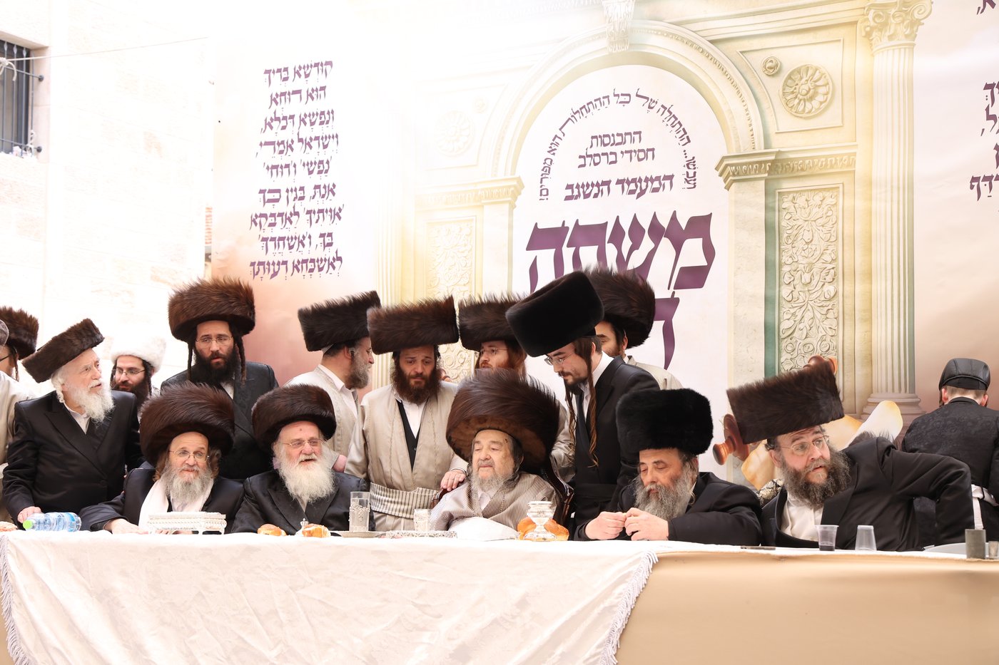 פורים בצל הגה"צ רבי יעקב מאיר שכטר