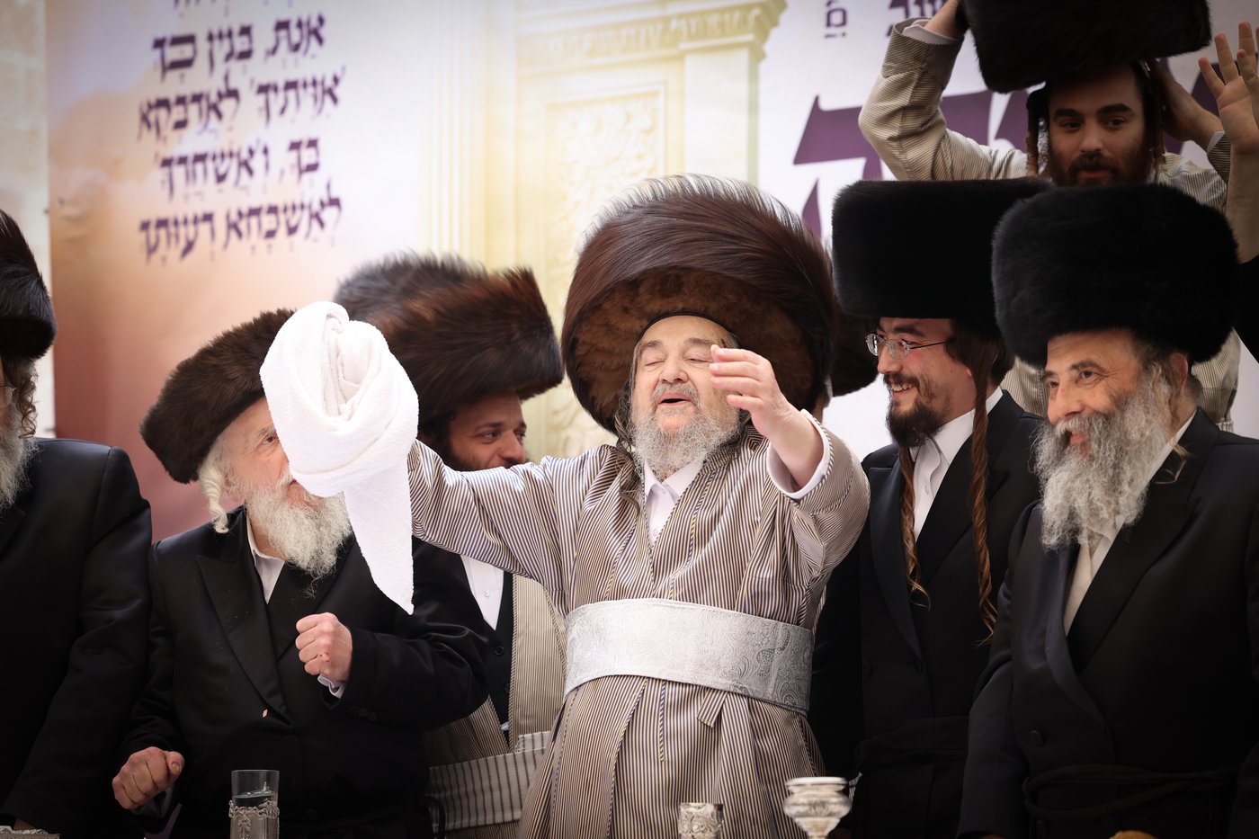 פורים בצל הגה"צ רבי יעקב מאיר שכטר