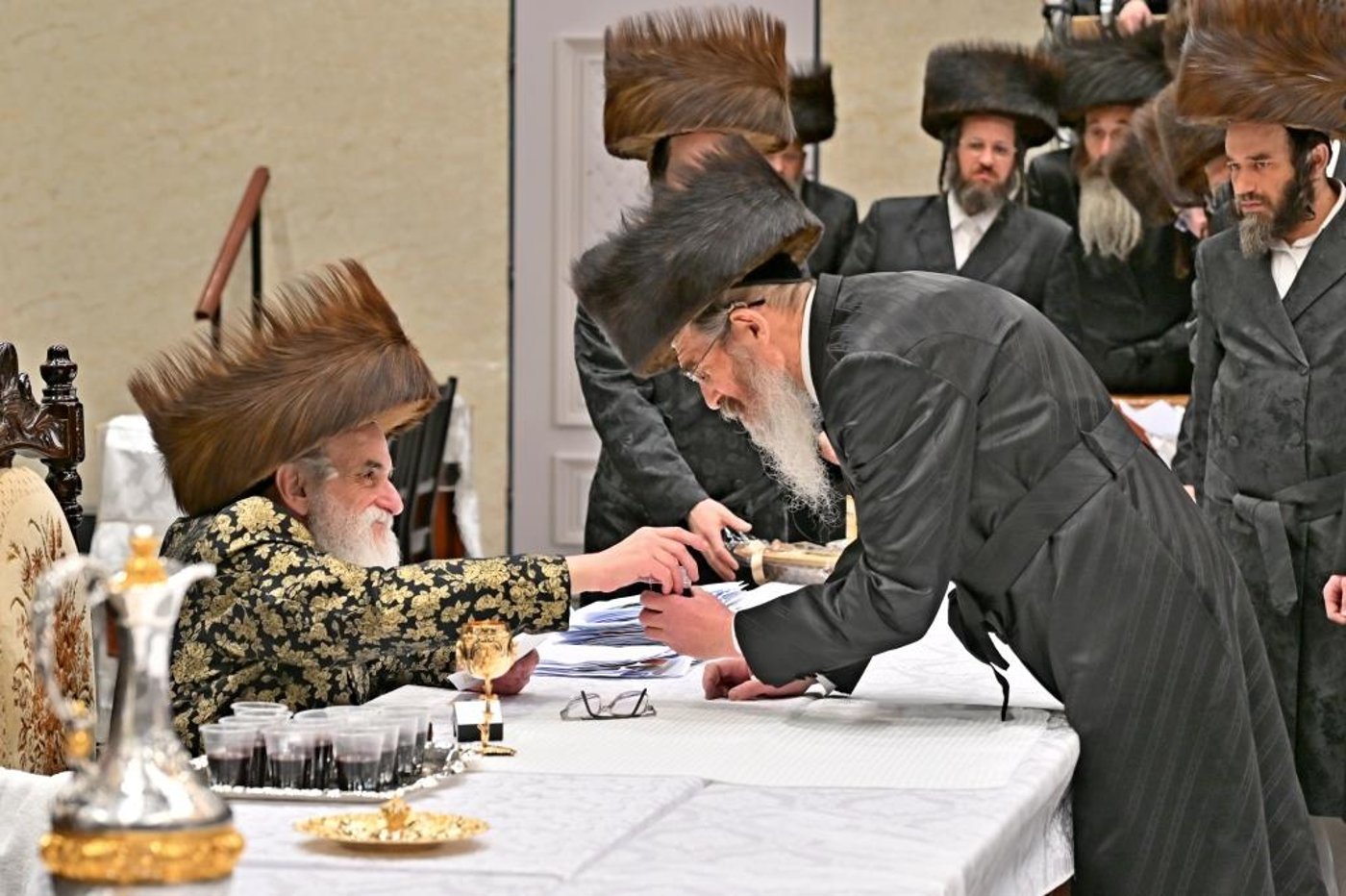 פורים בחצה"ק ויזניץ