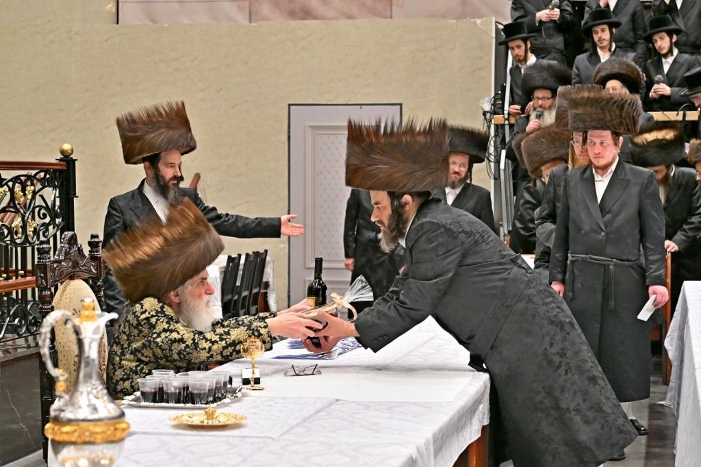 פורים בחצה"ק ויזניץ