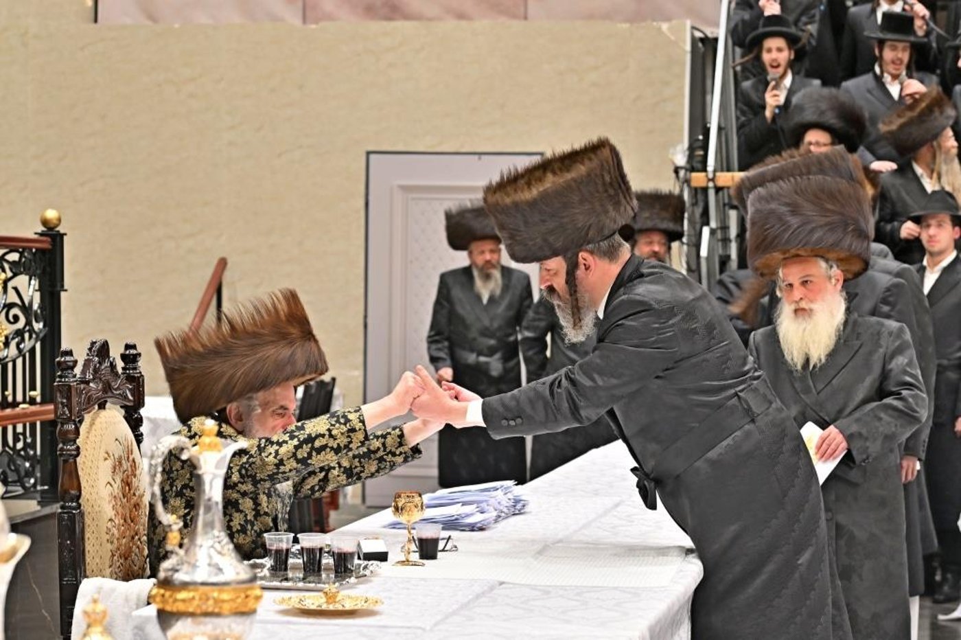 פורים בחצה"ק ויזניץ