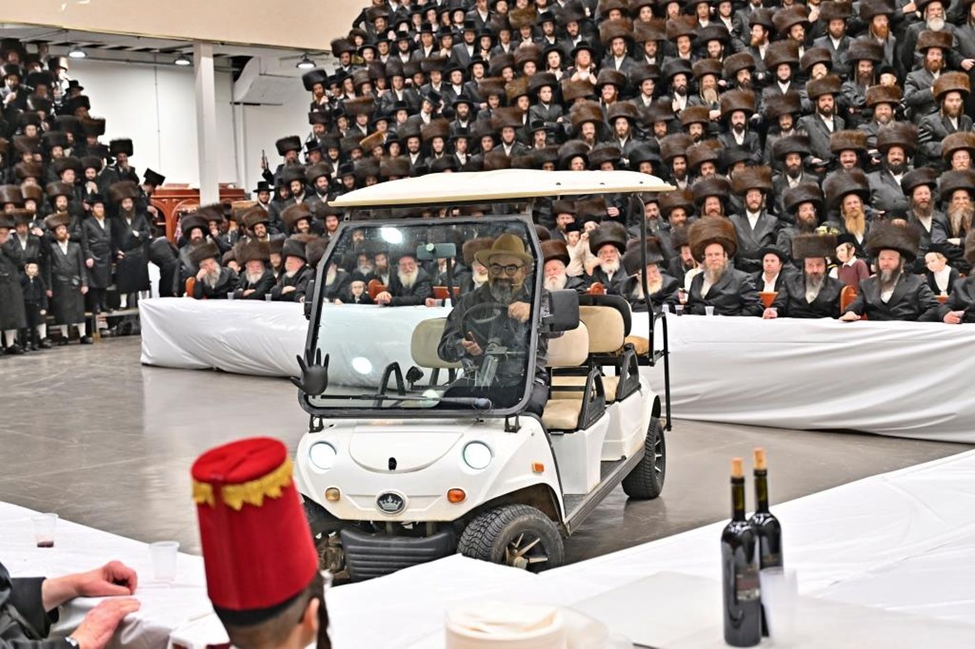 פורים בחצה"ק ויזניץ