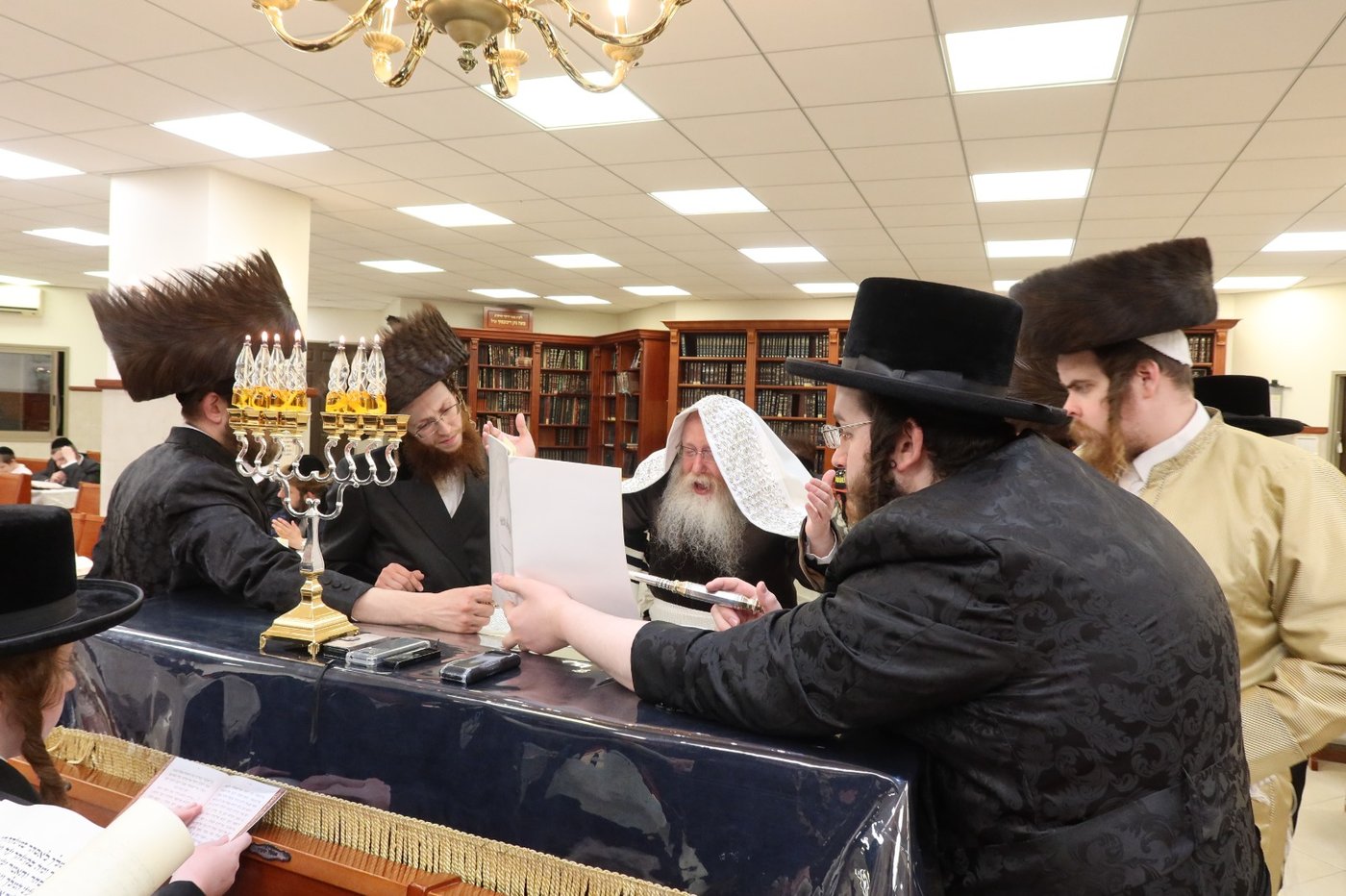 פורים בחצה"ק קרעטשניף קריית גת