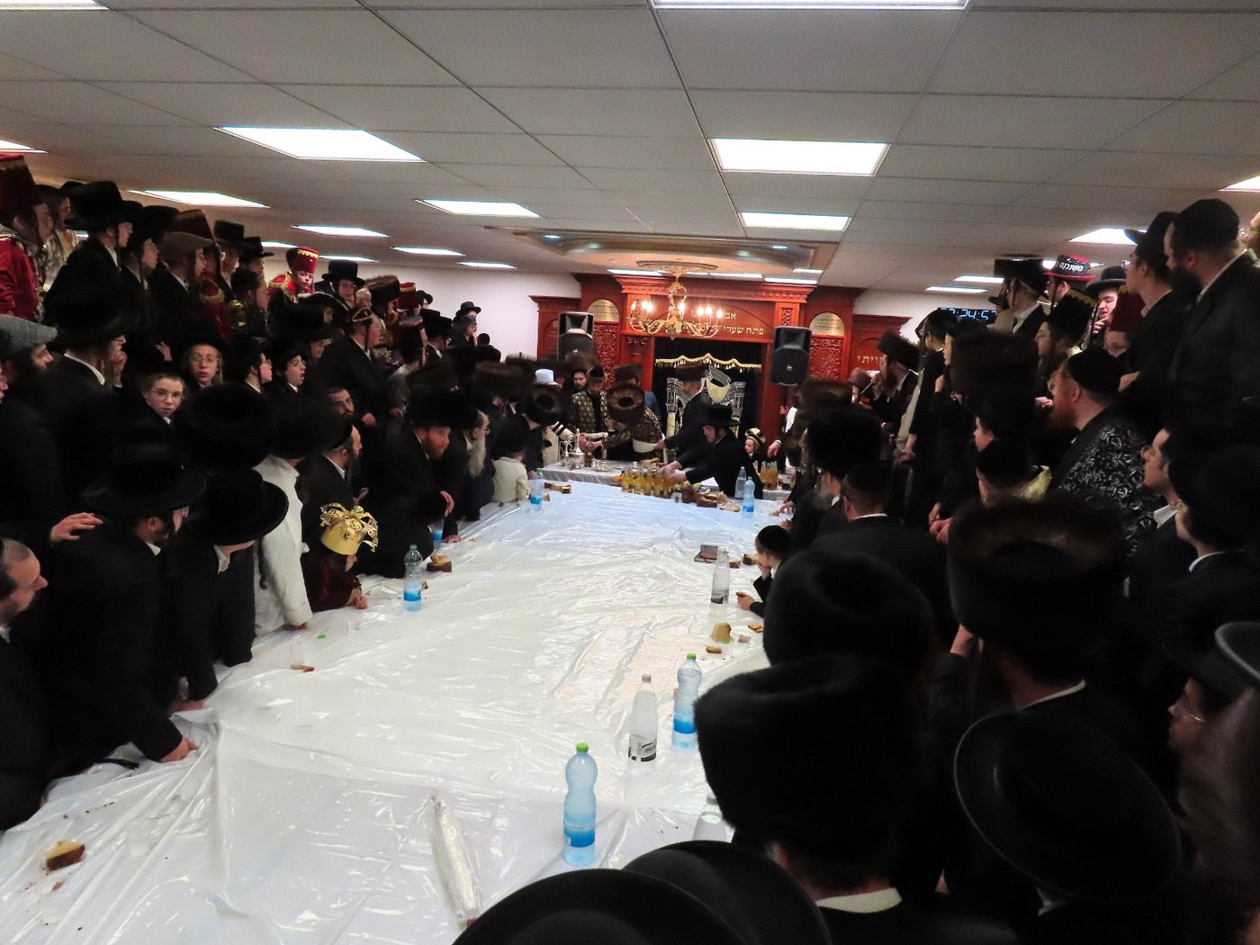 פורים בחצה"ק קרעטשניף קריית גת