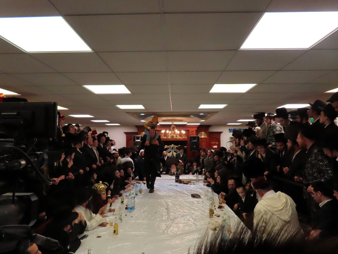 פורים בחצה"ק קרעטשניף קריית גת