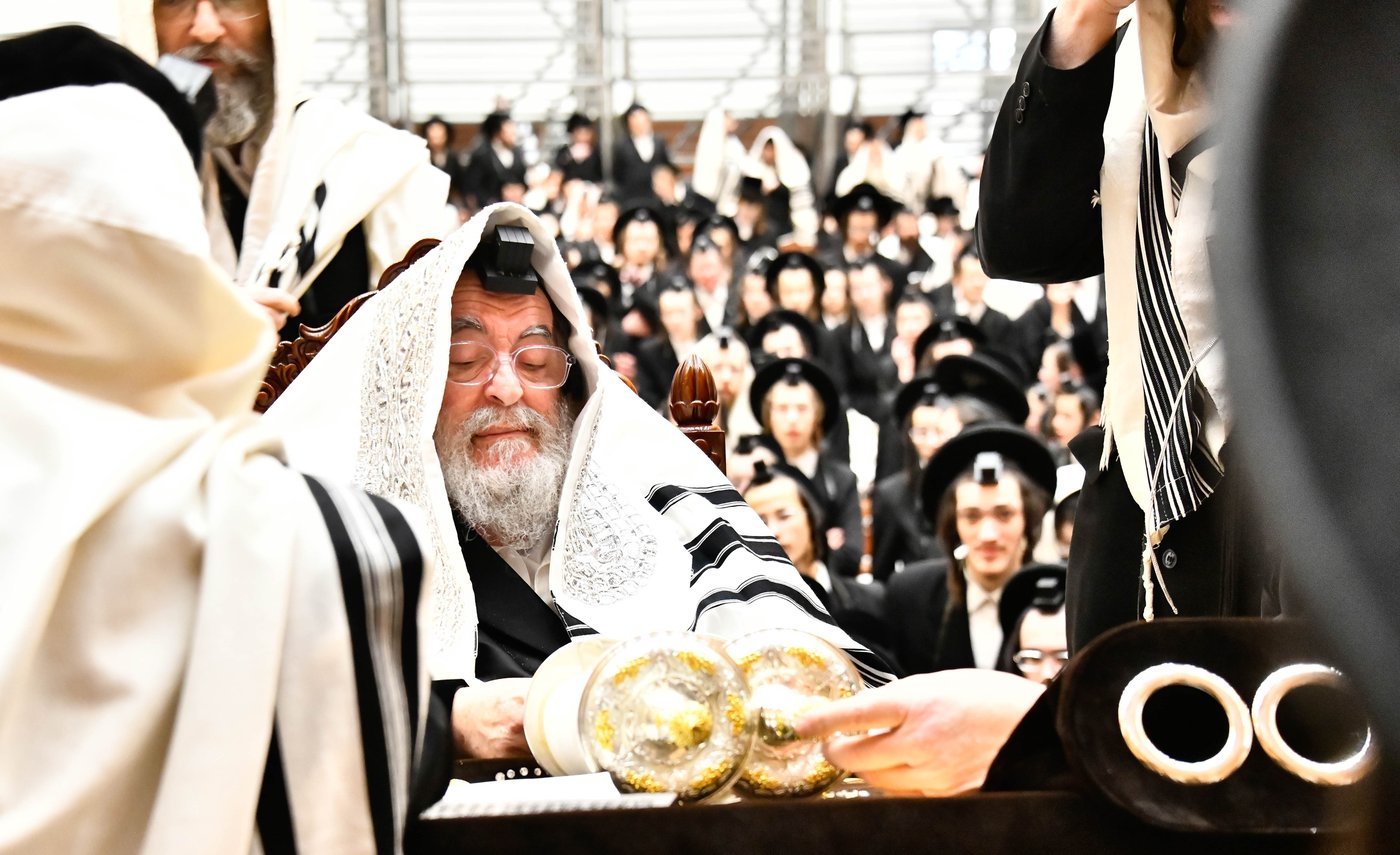 הילולא קדישא בויז'ניץ