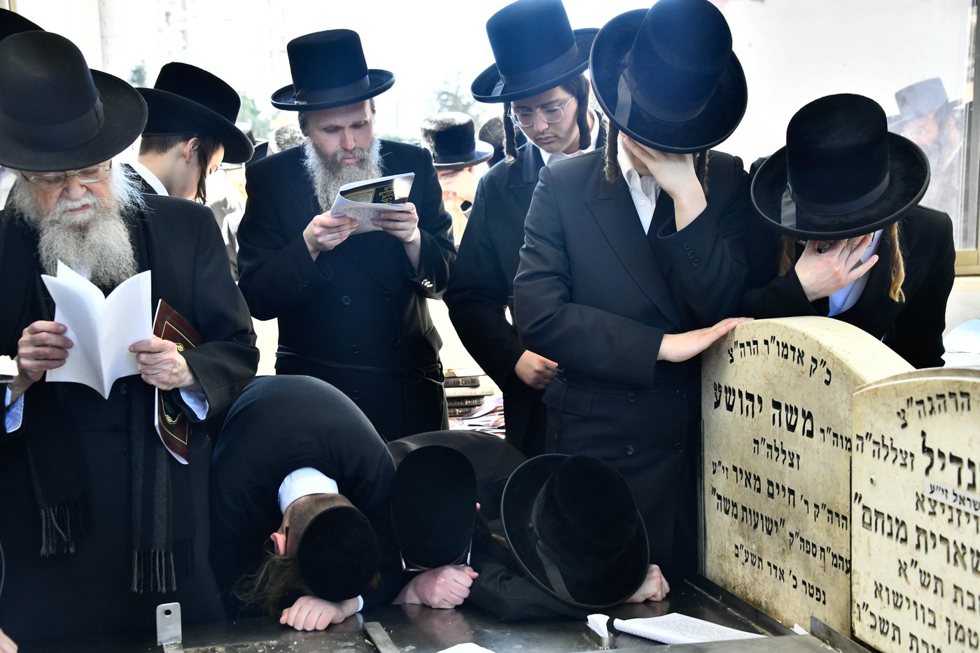 הילולא קדישא בויז'ניץ