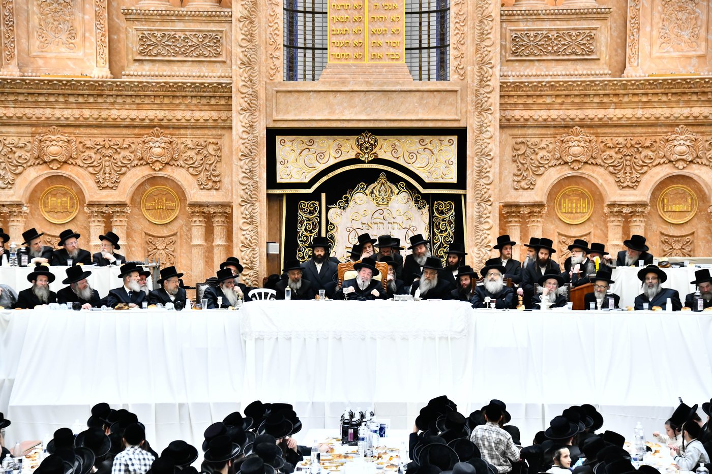 הילולא קדישא בויז'ניץ